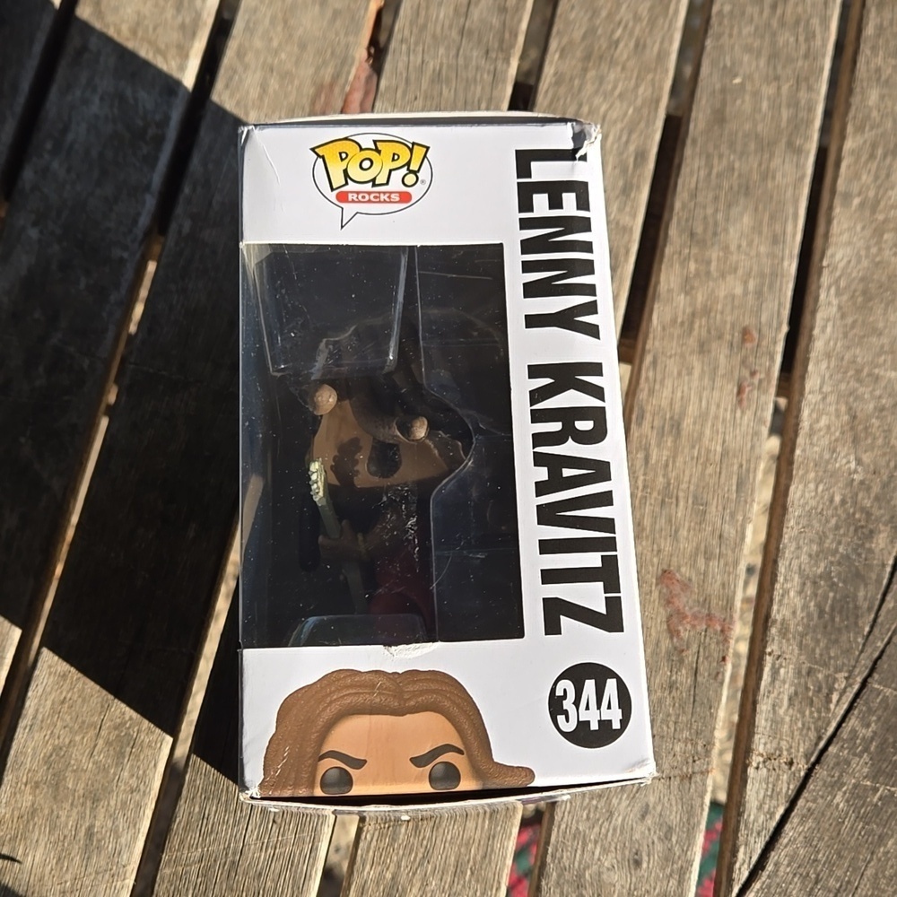 Lenny Kravitz Funko Pop Rocks - Picture 2 of 6